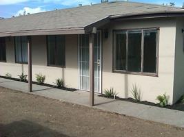 featured image of 763 Bowles St #1