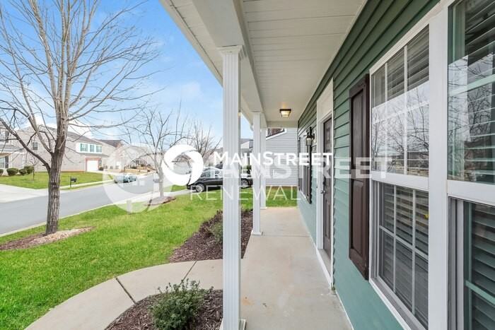 4825 Green Spring Dr - Photo 5 of 17