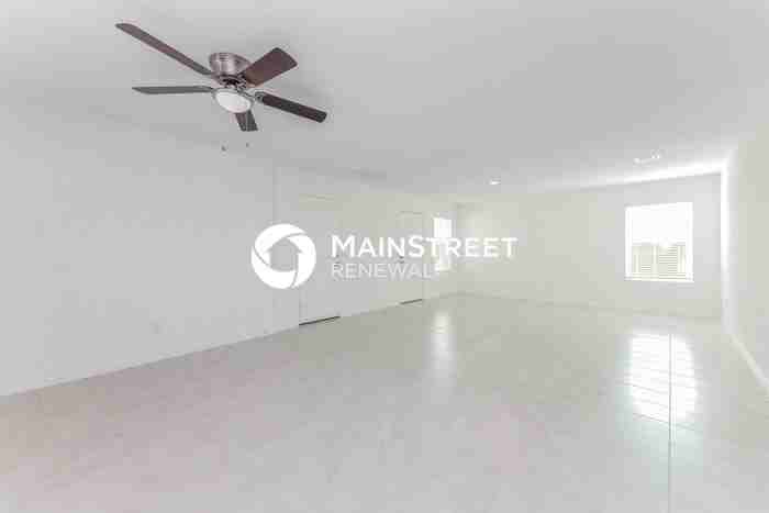 5816 Rockrose Ln - Photo 5 of 16