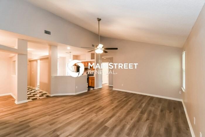 8478 Starbrite Ct - Photo 4 of 16