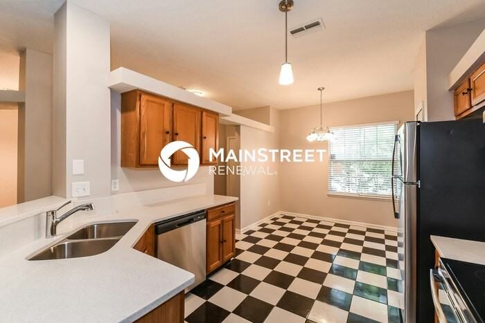 8478 Starbrite Ct - Photo 7 of 16