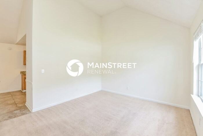 3552 6 Oaks Court - Photo 2 of 17
