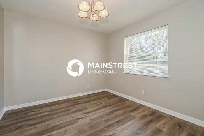 4602 Anvers Blvd - Photo 5 of 16