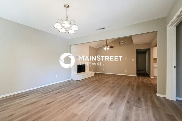 3604 Flamingo Ln - Photo 5 of 16