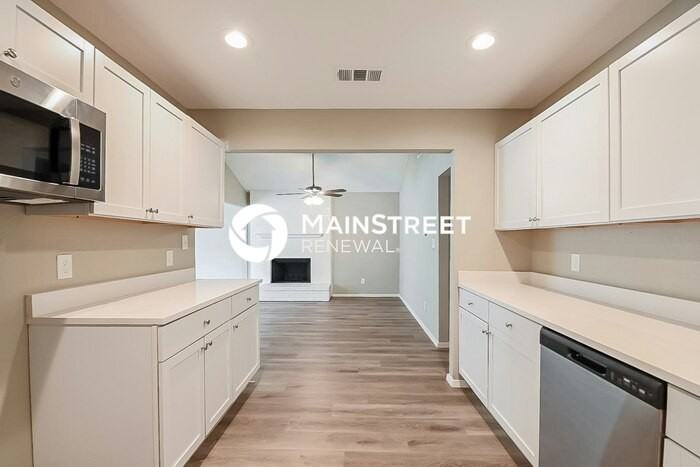 3604 Flamingo Ln - Photo 7 of 16