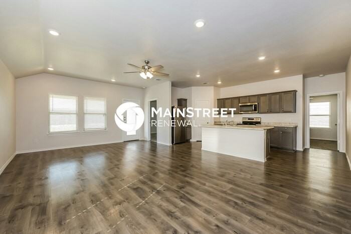 3010 Saddleback Way - Photo 3 of 16