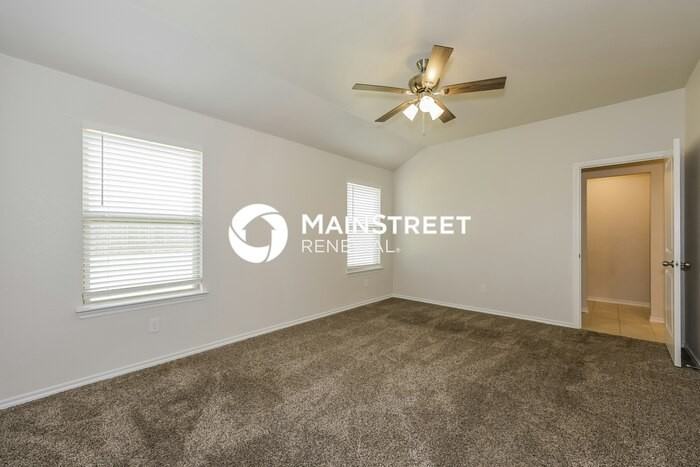 3010 Saddleback Way - Photo 7 of 16