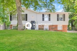 featured image of 5728 Wooded Acres Dr