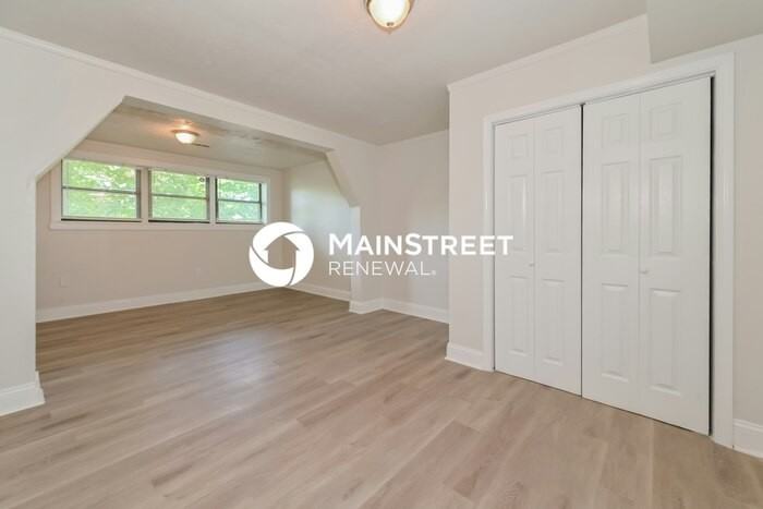 5728 Wooded Acres Dr - Photo 7 of 16