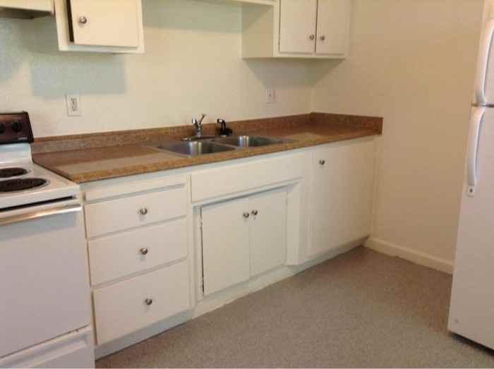 2299 Grove Ave #09 - Photo 3 of 12