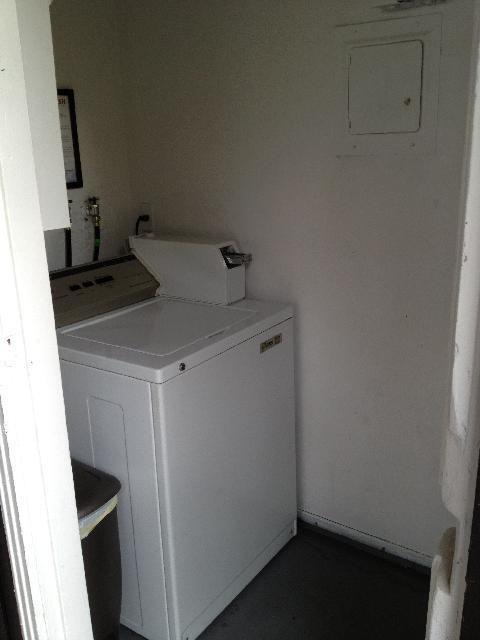 2299 Grove Ave #09 - Photo 5 of 12