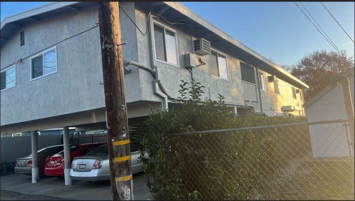 2299 Grove Ave #09 - Photo 7 of 12