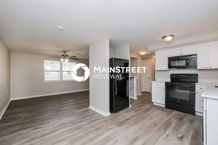 5040 Valimor Dr - Photo 7 of 16