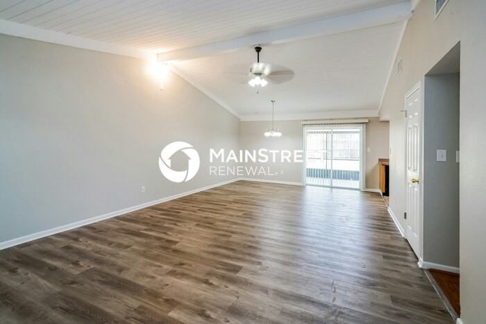 4212 Temple Heights Rd - Photo 3 of 16