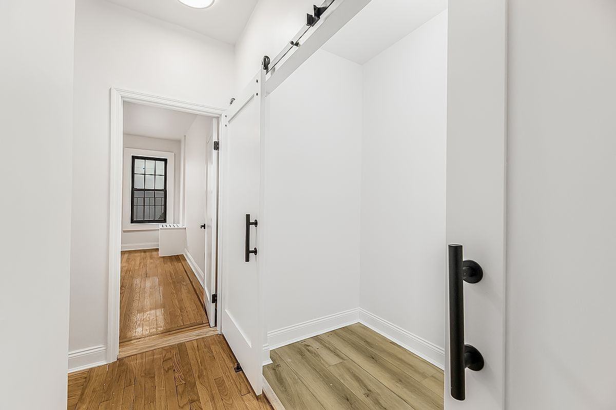 1100 Grand Concourse #6L - Photo 5 of 12