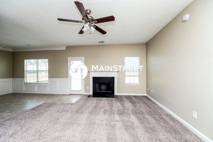 11181 James Madison Dr - Photo 4 of 16