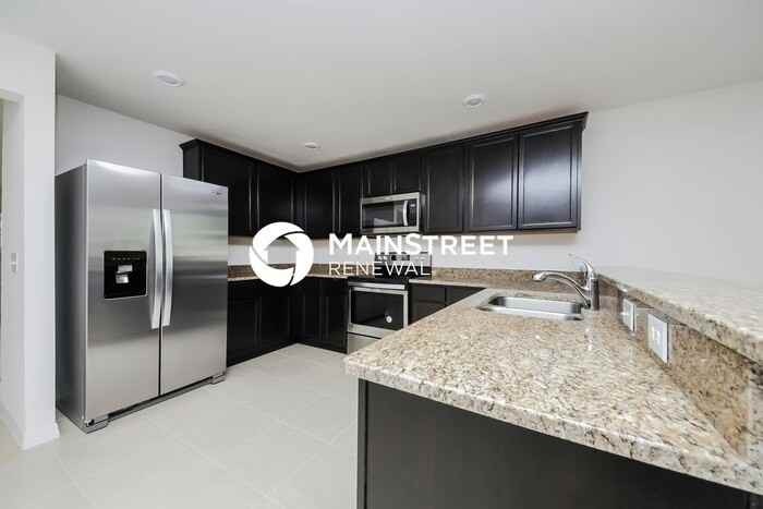 1452 Swan Lake Cir - Photo 5 of 16