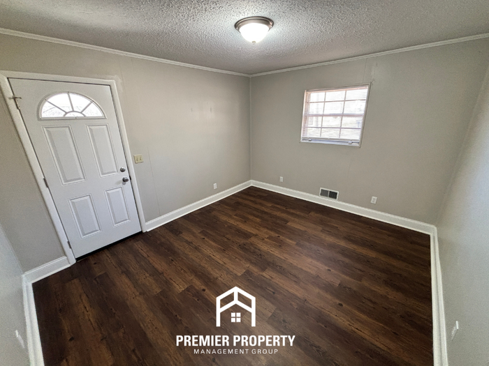 634 Broken Bow Cir - Photo 2 of 31