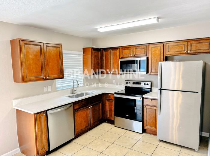 3202 Needles Dr - Photo 5 of 15