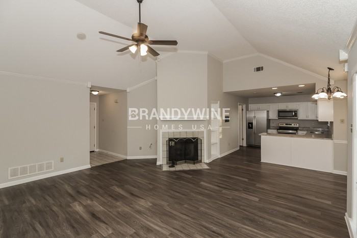 5293 Shady Ridge Dr - Photo 4 of 21