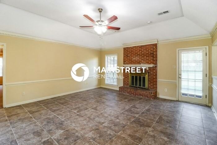 1041 Trappers Cv - Photo 3 of 16