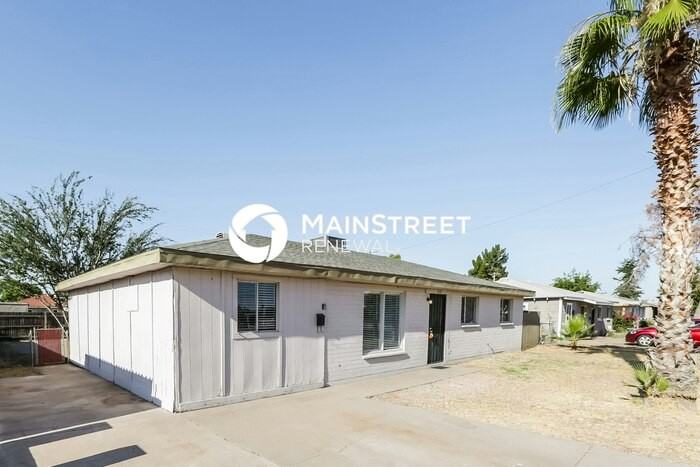 3133 W Marshall Ave - Photo 3 of 16