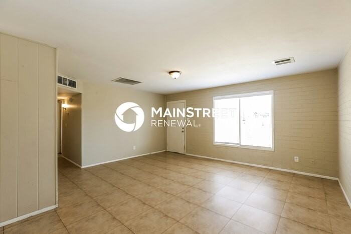 3133 W Marshall Ave - Photo 5 of 16