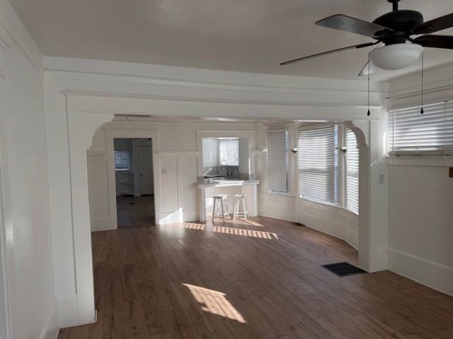 25 W Walnut St - Photo 6 of 44