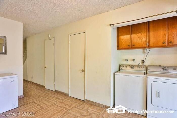 167 Pecos Way - Photo 4 of 11