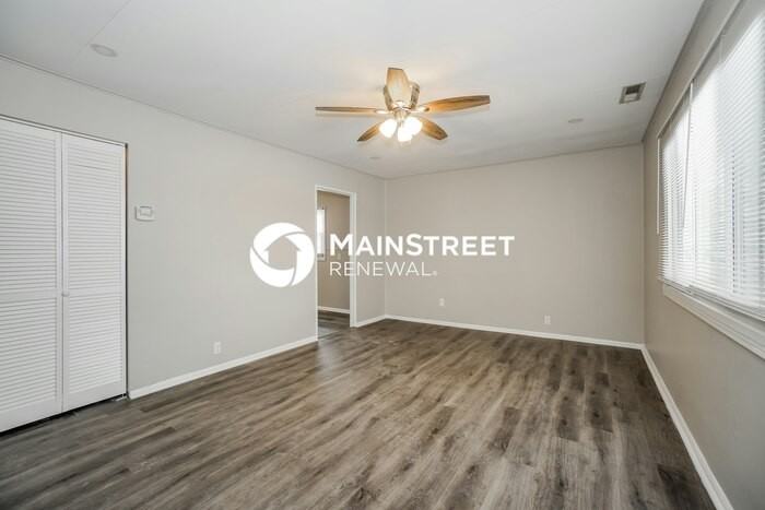 4517 San Jose Ln - Photo 5 of 16