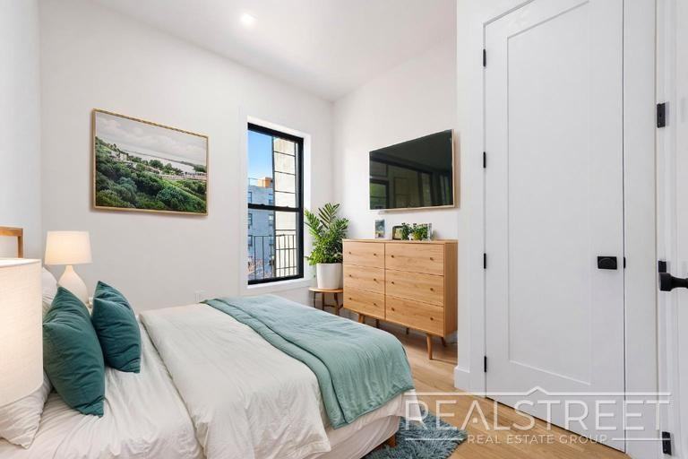 161 Covert St #3 - Photo 3 of 14