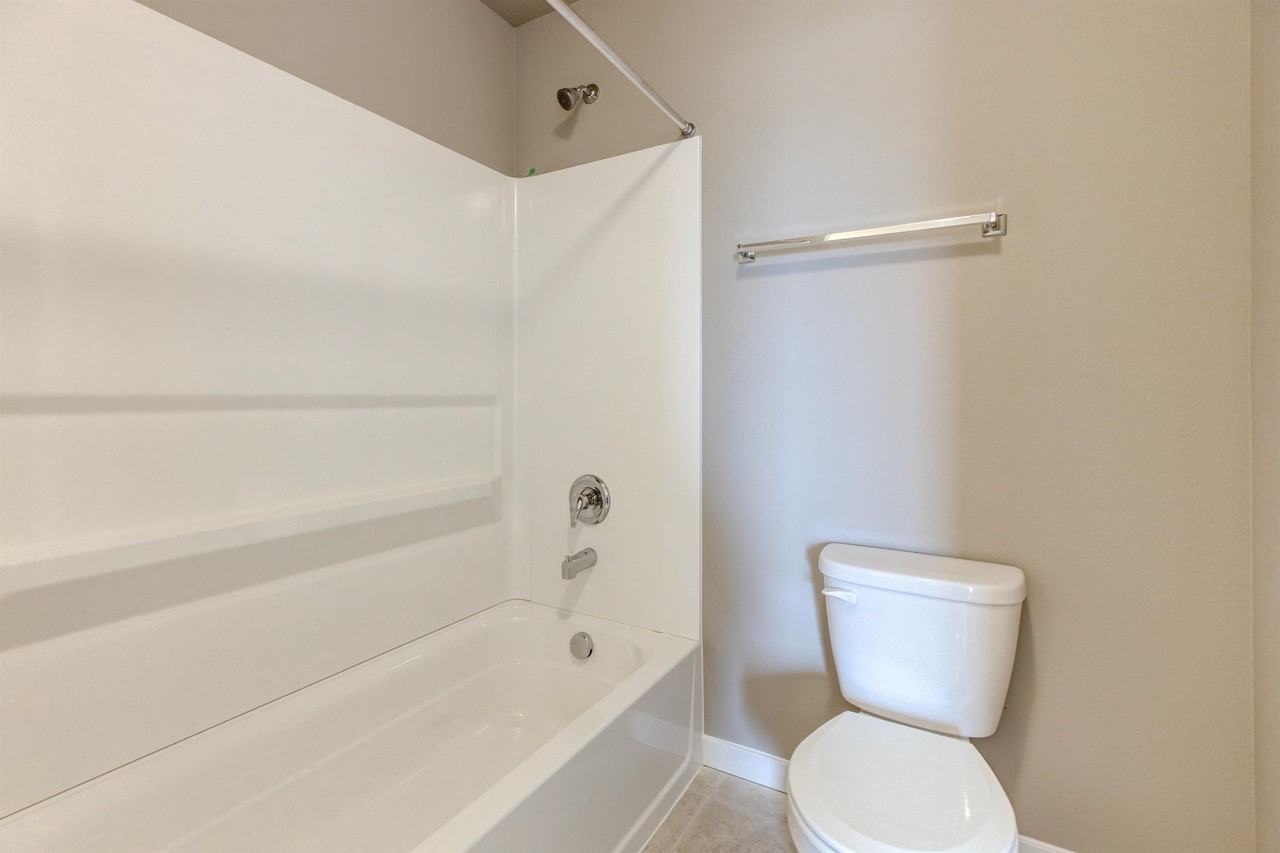 4685 Pleasant Port Vw #1 - Photo 2 of 21