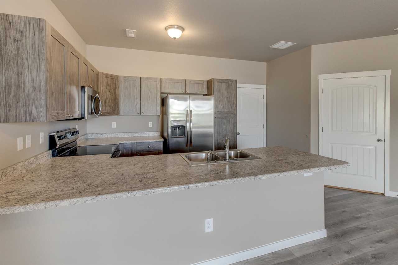 4685 Pleasant Port Vw #1 - Photo 4 of 21