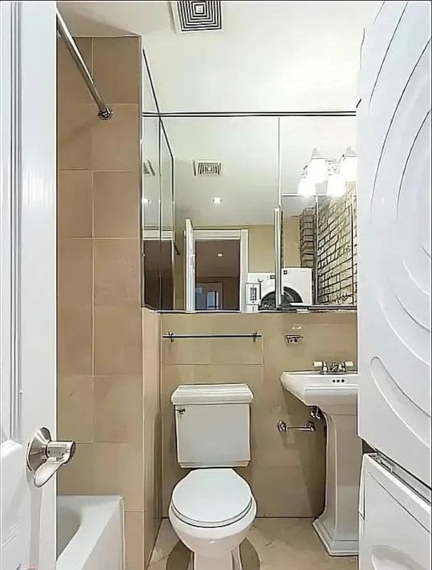 202 E 13th St #3E - Photo 7 of 7