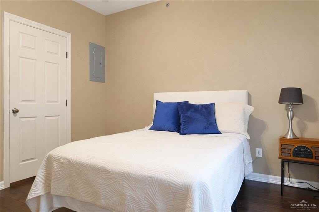 1204 E Daffodil - Photo 5 of 14