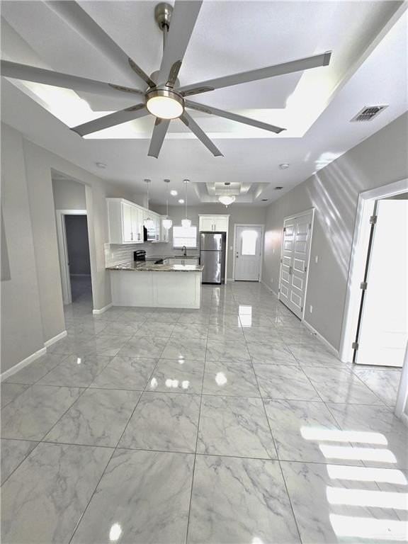 1018 N Woodson Ave Apt 4 #4 - Photo 4 of 14