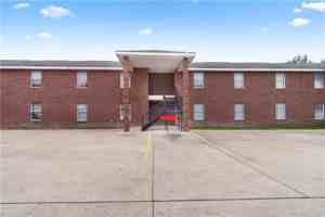 featured image of 2405 Hibiscus Ave