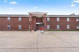 2405 Hibiscus Ave - Photo 1 of 1