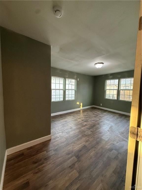 1009 S Dakota St - Photo 5 of 9