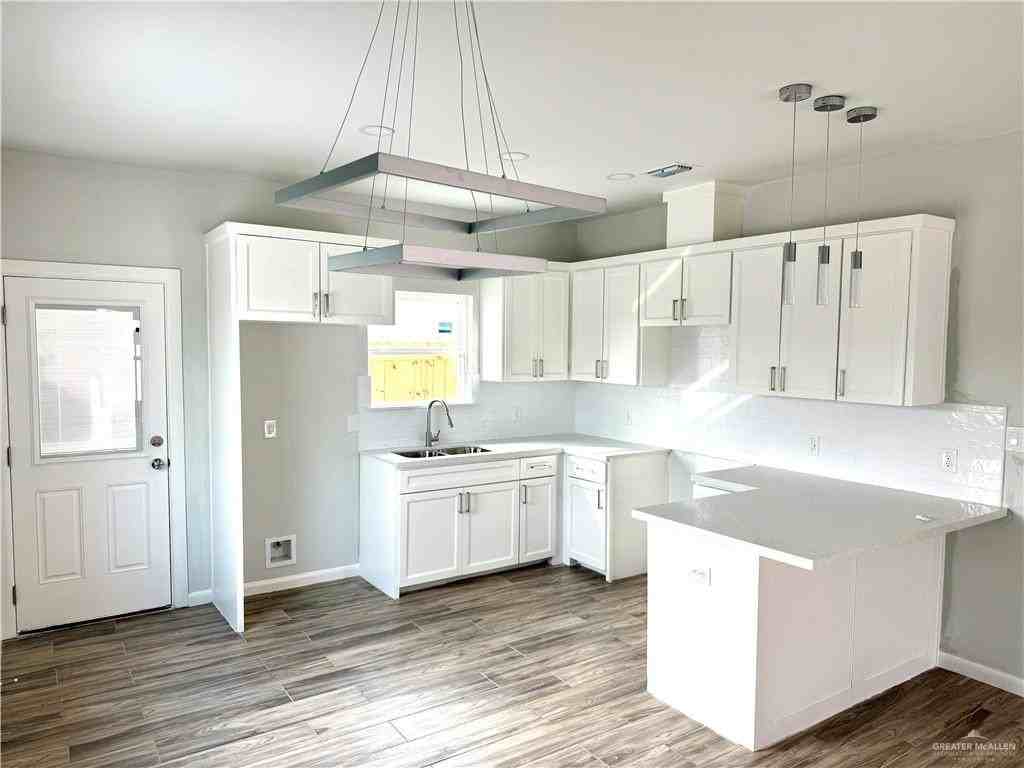 2701 W Bliss Street unit: 3 #3 - Photo 4 of 14