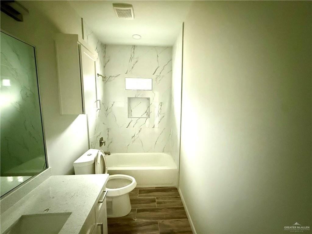 2701 W Bliss Street unit: 4 #4 - Photo 5 of 15