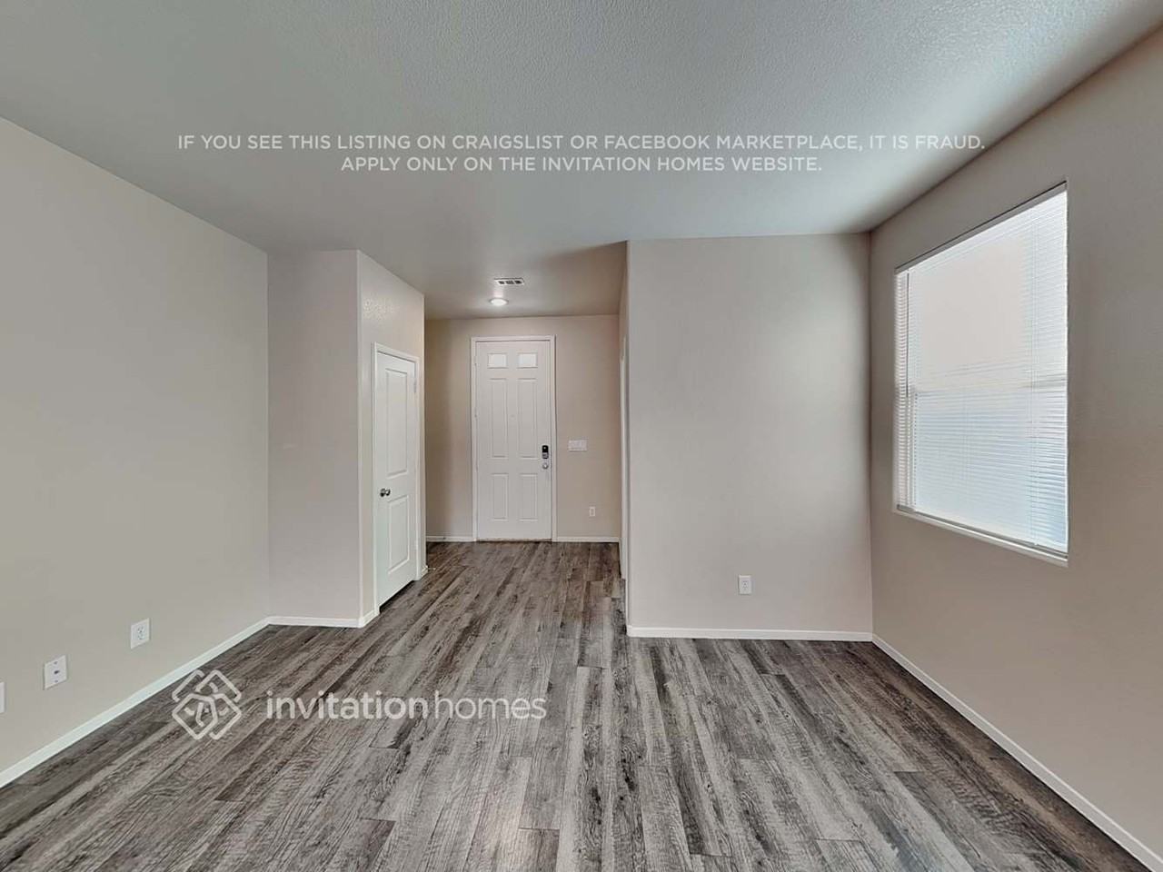 9334 Shawnee Mission Ave - Photo 4 of 19