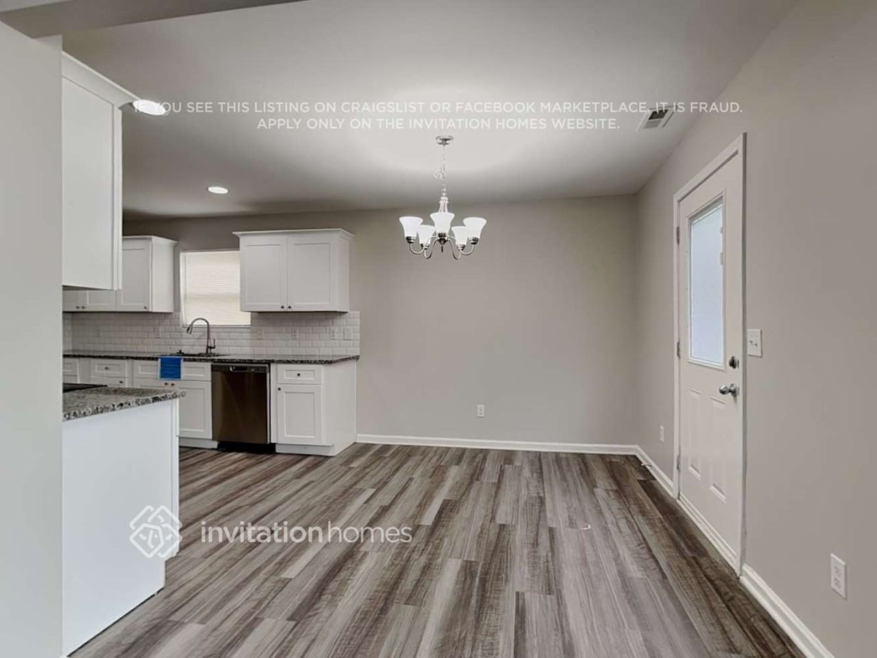 6121 Fazenda Dr - Photo 7 of 19