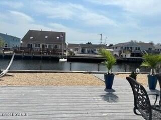 3407 Bergen Ave - Photo 6 of 21