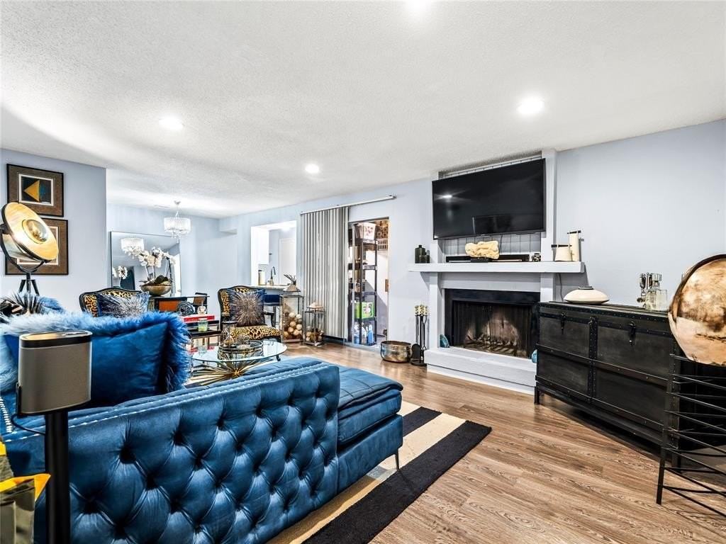 5132 Amesbury Dr #105 - Photo 4 of 22