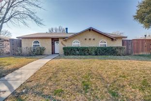 5602 Magnolia Ln - Photo 1 of 1