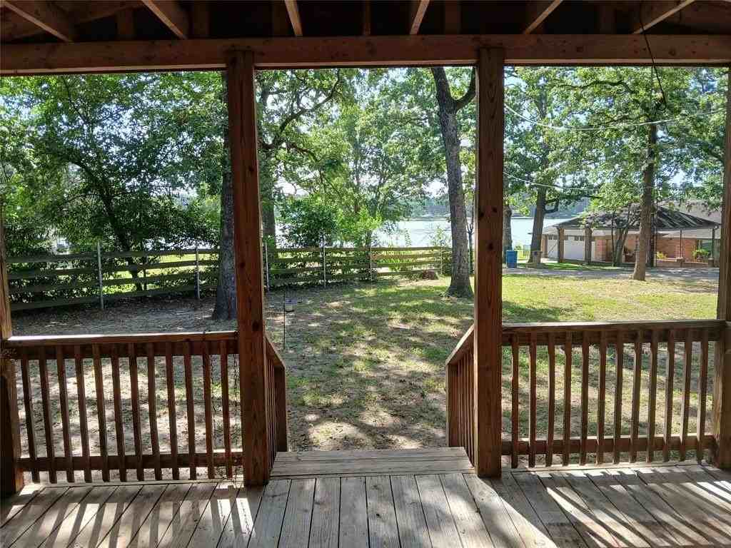 140 Evergreen Dr - Photo 6 of 17