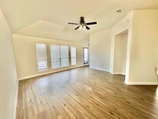 6515 Fairglen Dr - Photo 3 of 16