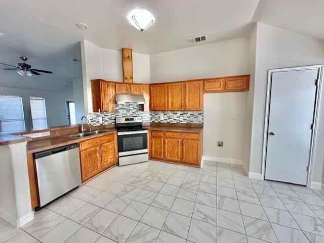 6515 Fairglen Dr - Photo 4 of 16