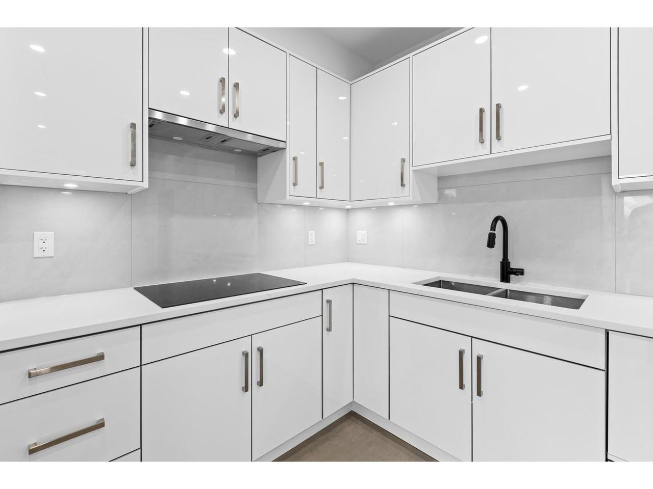 20286 Michaud Crescent #202 - Photo 6 of 14